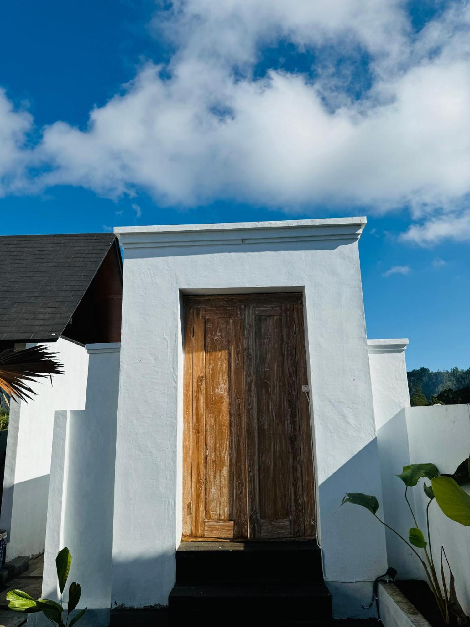 Volcano Cottages Kubupenlokan Kültér fotó